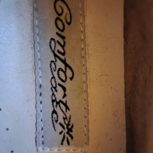 Blue Moccasins with Beadwork and Whipstitching - Picture 3 of 5